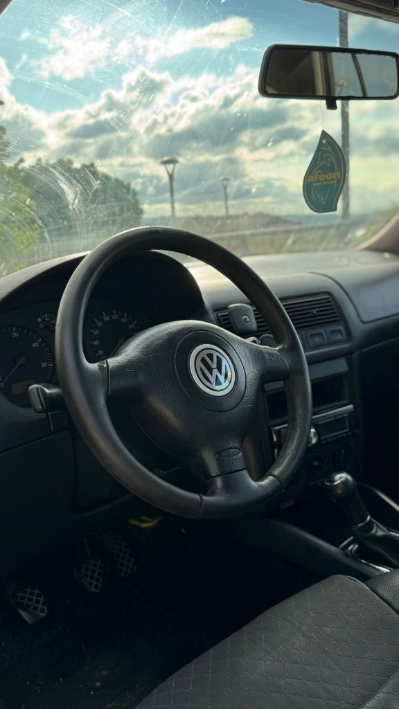 Vendo golf 4 1900cc