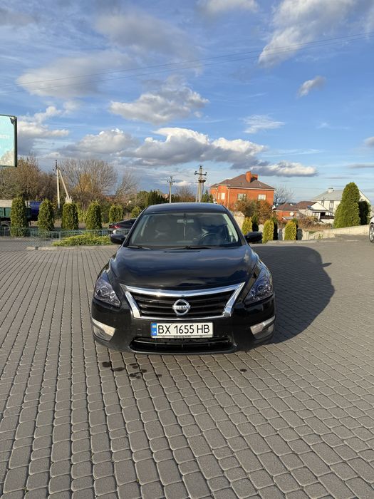 Nissan Altima 2015 2.5 бензин