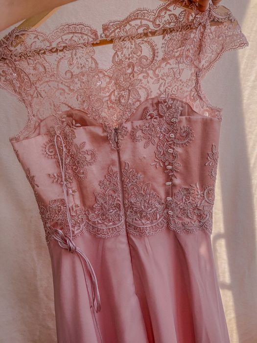 Вечернее новое платье на выпускной, свадьбу