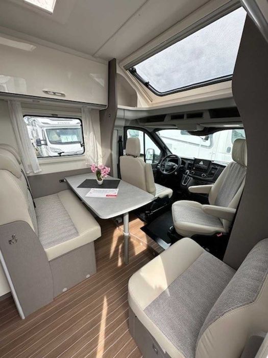 Kamper  Etrusco T 7.3 SF 2025 HYMER ADRIA XCAMP  AUTOMAT