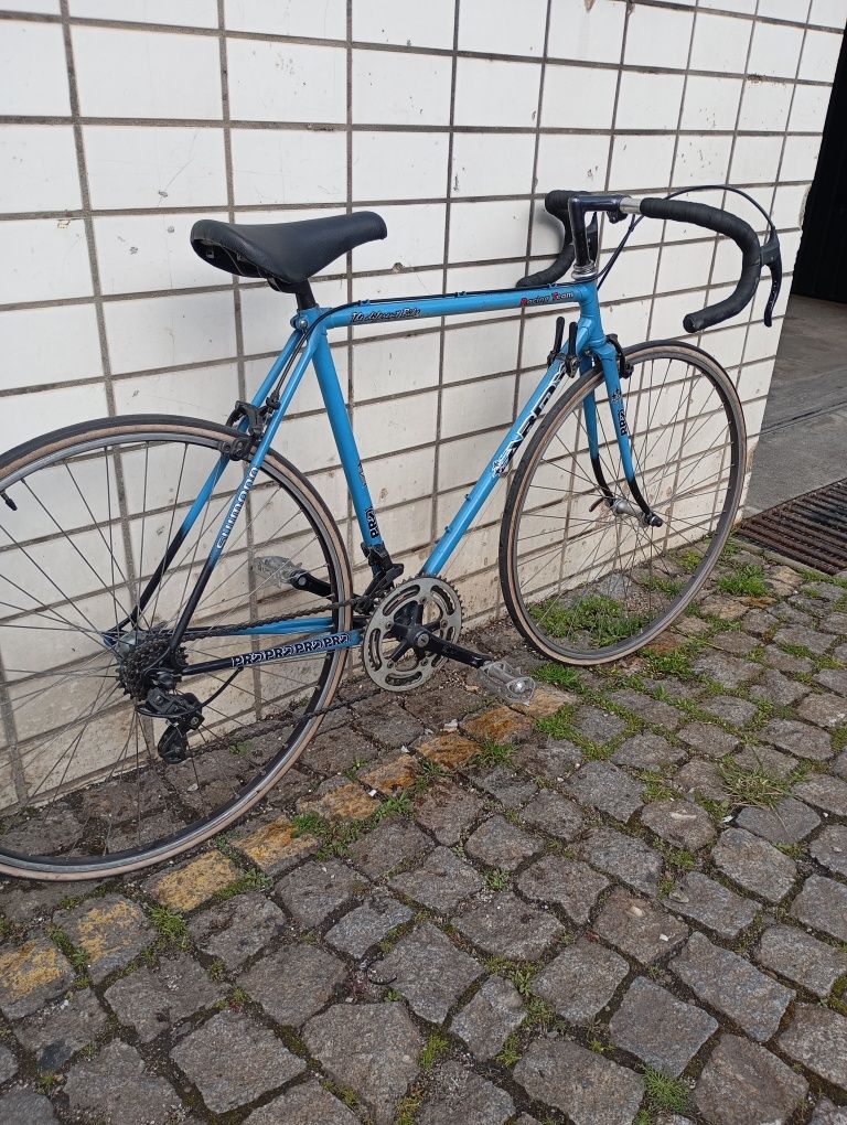 Bicicleta clássica de corrida