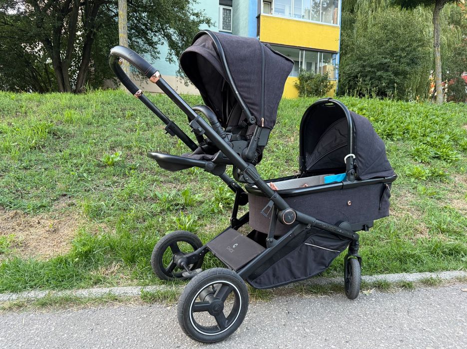Wózek podwójny bliźniaczy rok po roku Cavoe Avec czarny