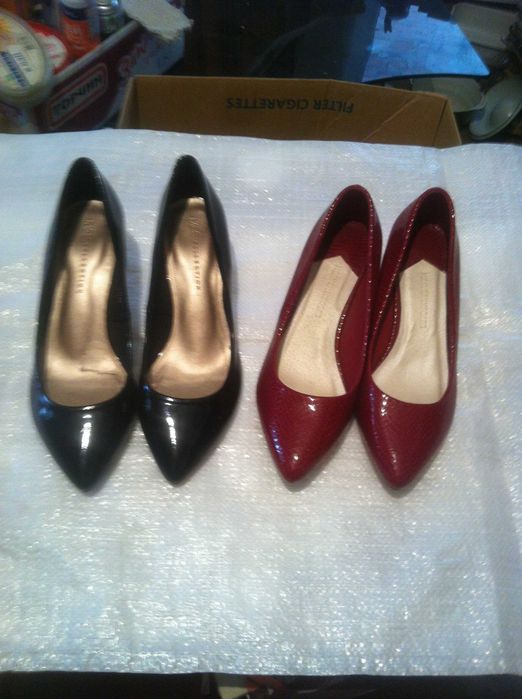 Новая женская обувь.
