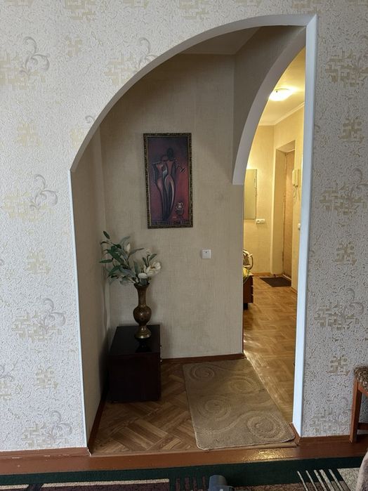 Терміново здам 2-кімнатну квартиру в історичному центрі міста