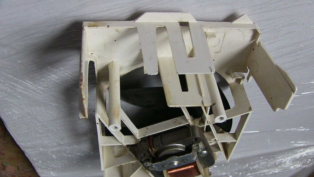 Вентилятор на Микроволновку Panasonic NN-GD376S