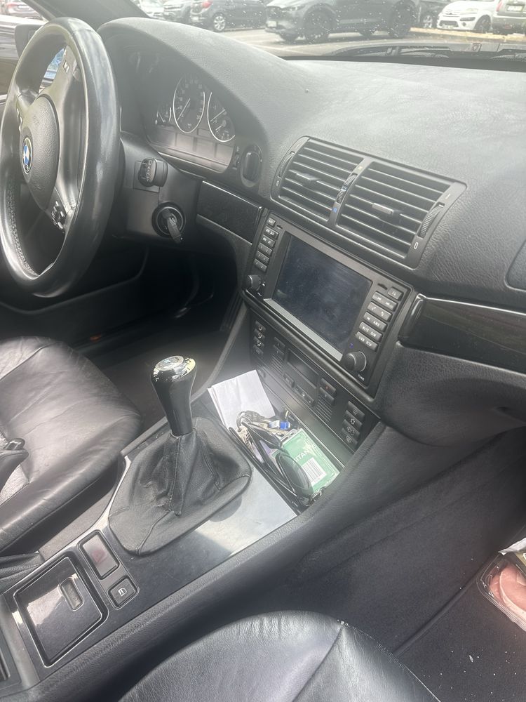 Bmw.   E 39 520 D de 2002