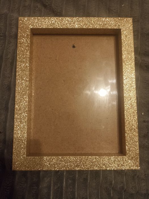 Ramka błyszcząca złota nowa
