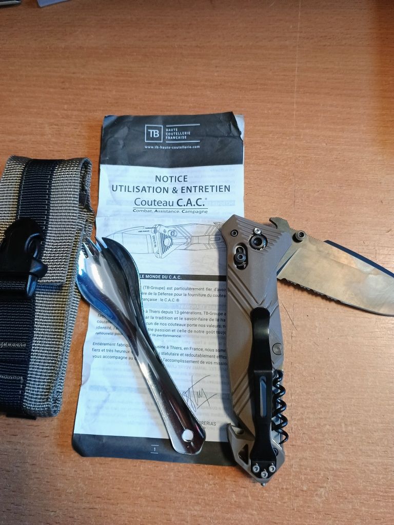Nóż scyzoryk francuski Legii Cudzoziemskiej taktyczny