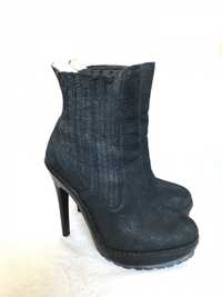 Botas Bontins de salto alto pretas BCBG Maxazria n 37,5 ORIGINAIS NOVO