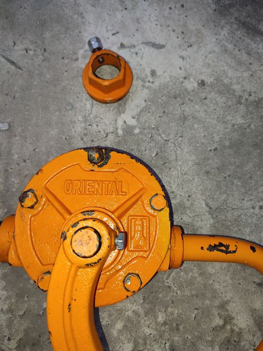 Насос ручний роторний для перекачування палива / Виробник Японія