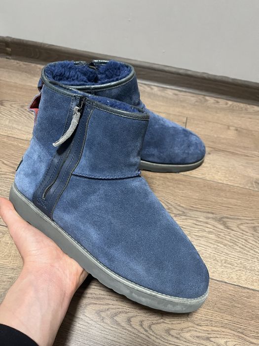Чоловічі Уги, сапоги UGG Classic Mini Zip Waterproof Оригінал