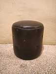 Puff preto redondo vintage