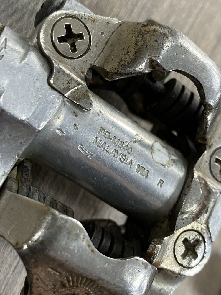 Pedały spd shimano PD-M540 uszkodzony lewy