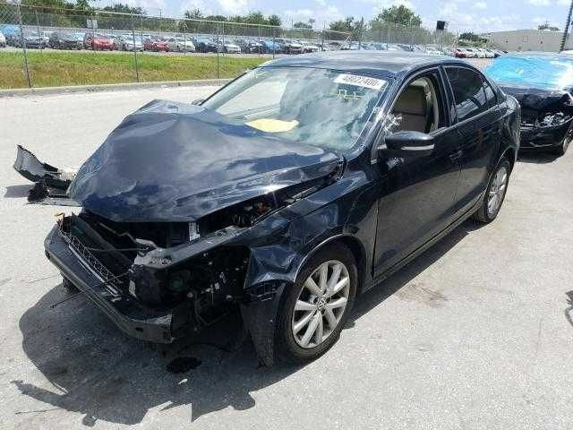 Разборка шрот VOLKSWAGEN JETTA крышка фара радиатор авторазборка дверь