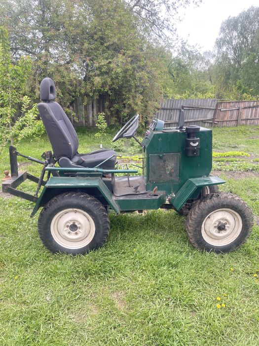 Саморобний повнопривідний тракторець