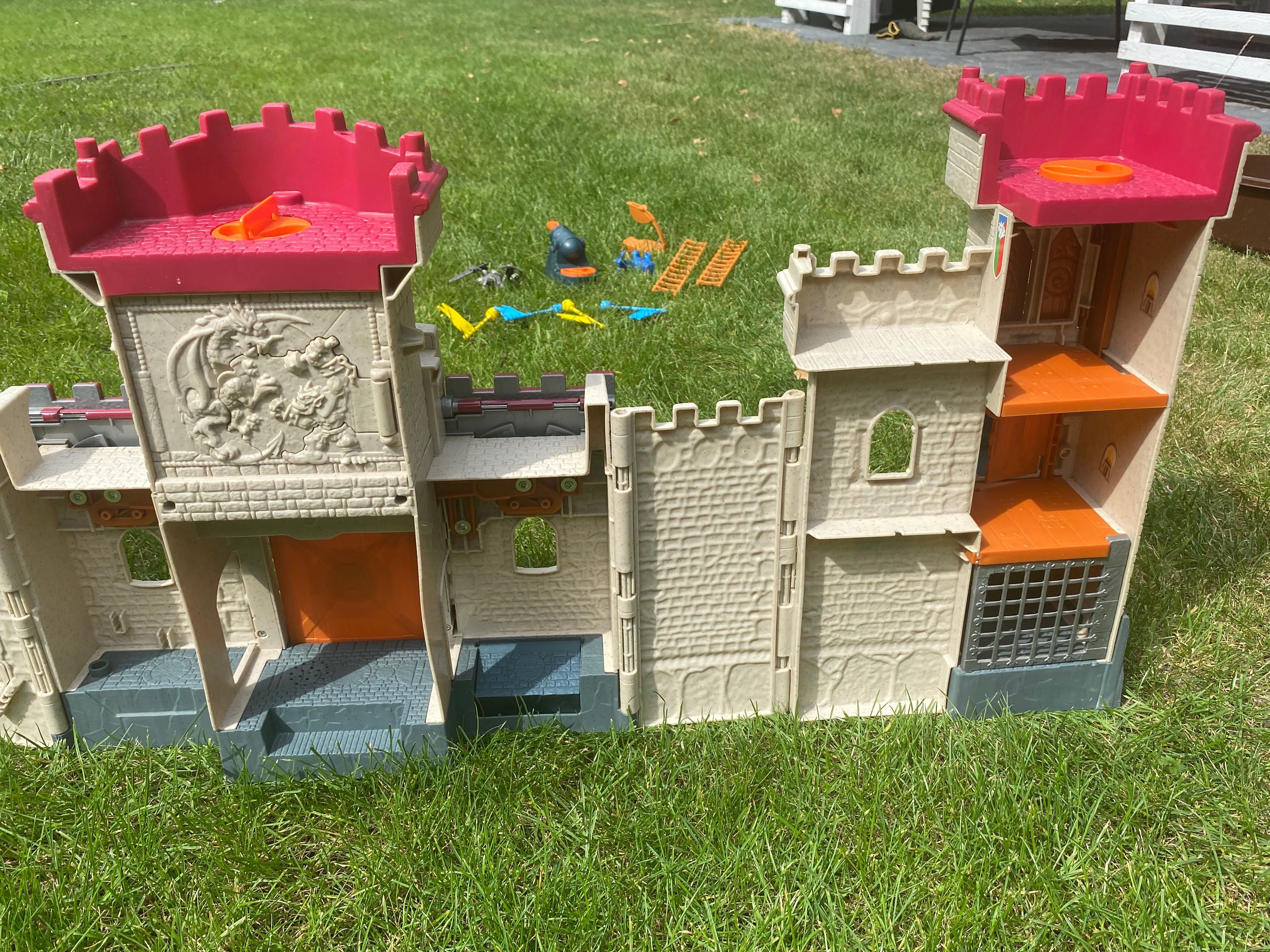 Zamek FisherPrice