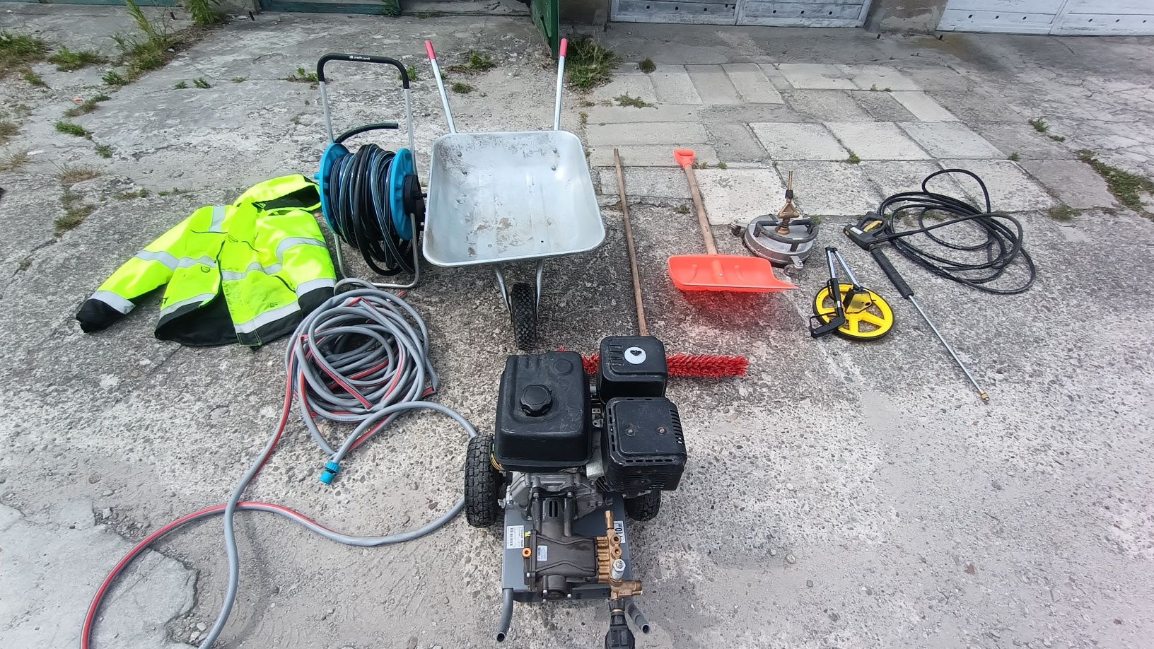 Biznes Karcher 9/25 spalinowy 300 bar plus cały osprzęt