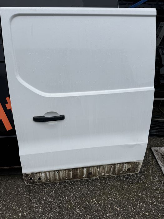 Drzwi przesuwne boczne bok lewe Renault Trafic III Vivaro B Talento