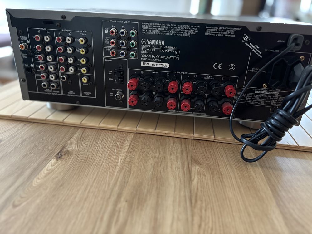 Yamaha amplituner RX-V440RDS