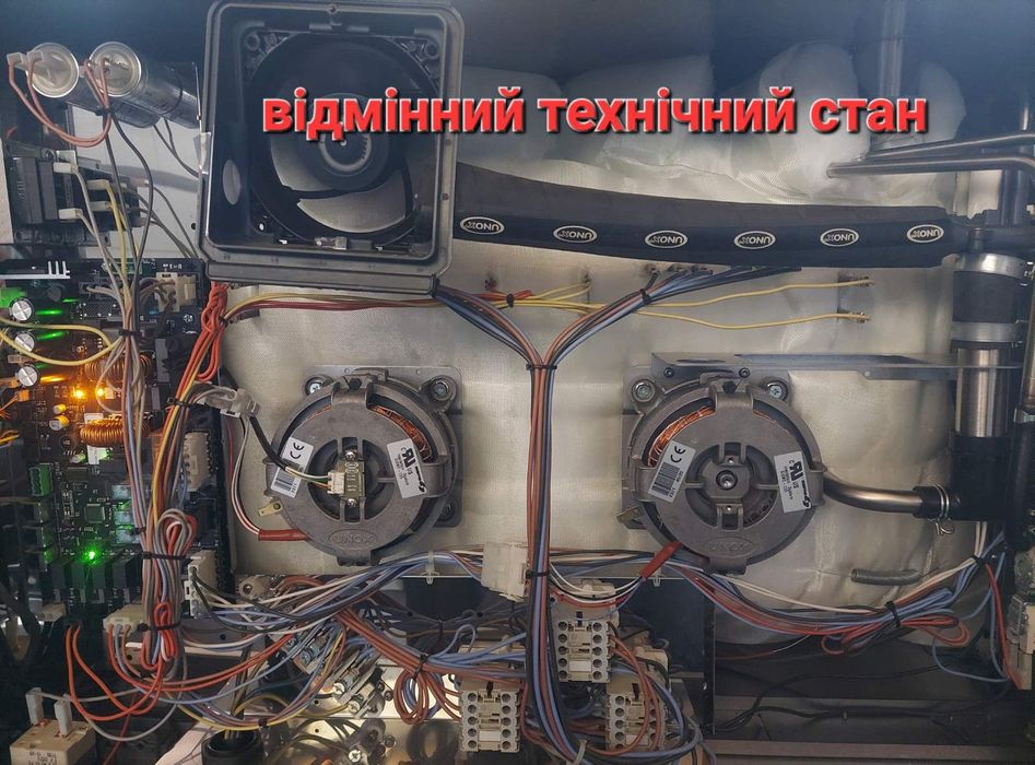 Пароконвектомат Unox XEBC-04EU-E1RM Унокс