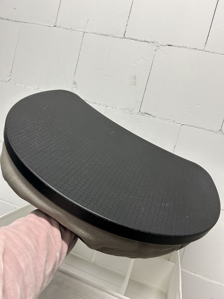 Podkladka pod laptopa