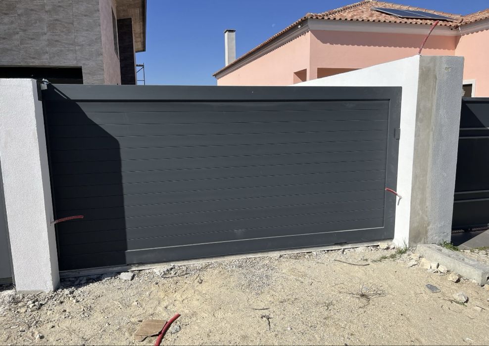 SERRALHARIA | Portões | Escadas | Vedações | Telheiros | Guardas