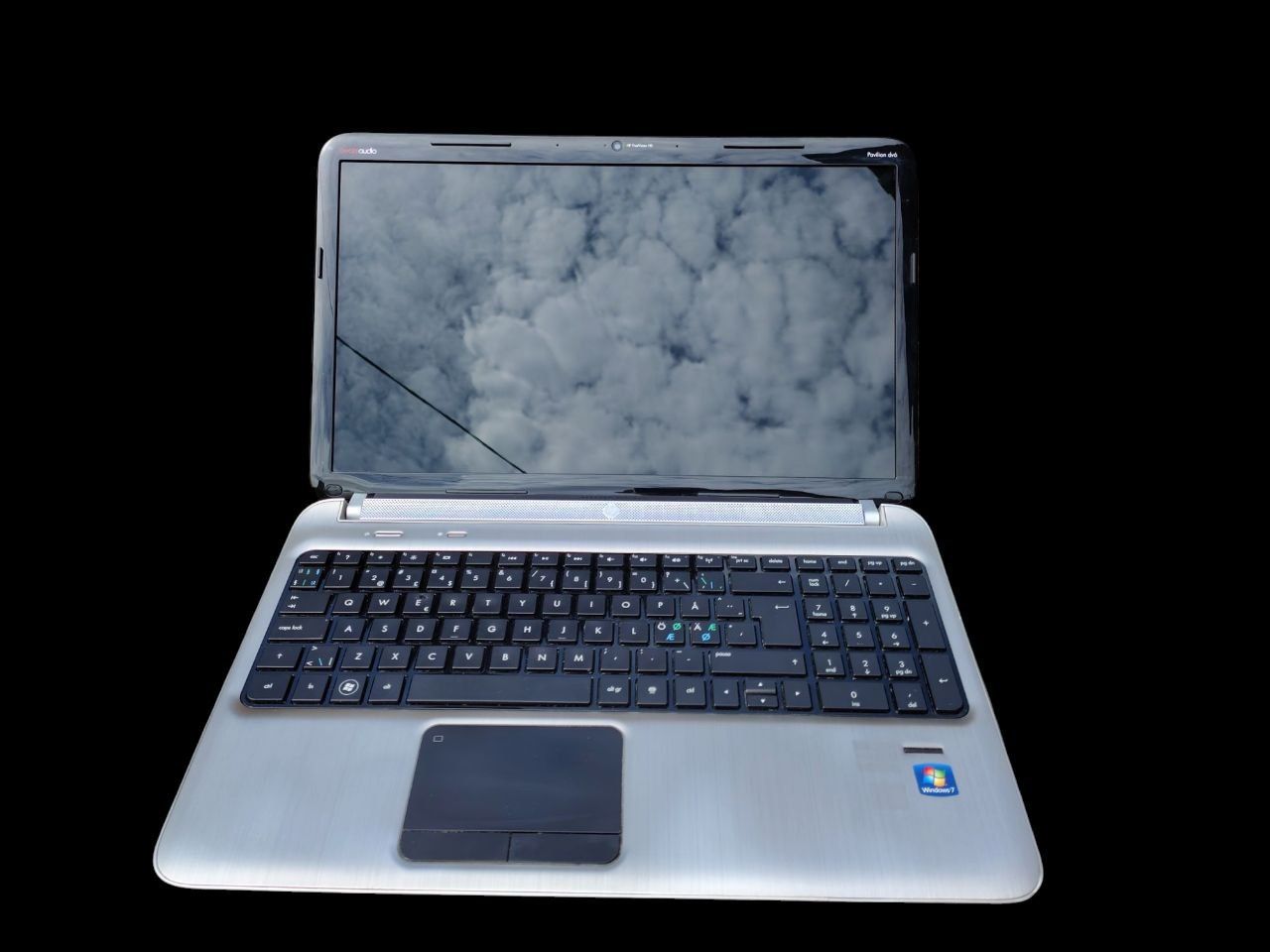 Продам ноутбук hp dv6 8гб /750