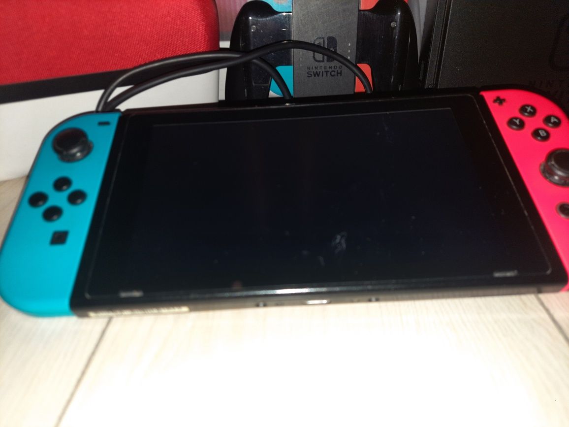 Nitendo Switch Red-Blue