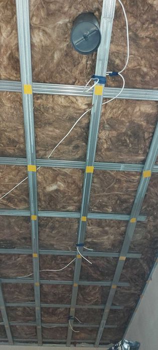 Docieplenia ,podbitka ,wykonczenia