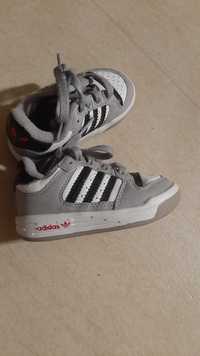 Adidaski rozm. 20