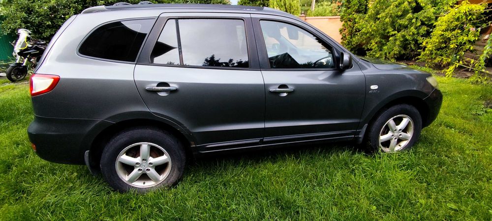 Hyundai  Санта Фе