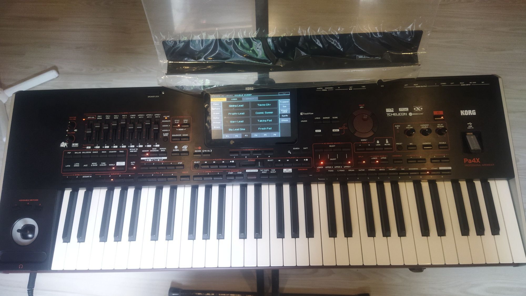 Korg Pa 4x + płyta z instrukcją po polsku