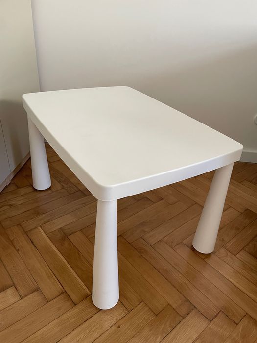 Stolik dziecięcy Ikea Mammut biały