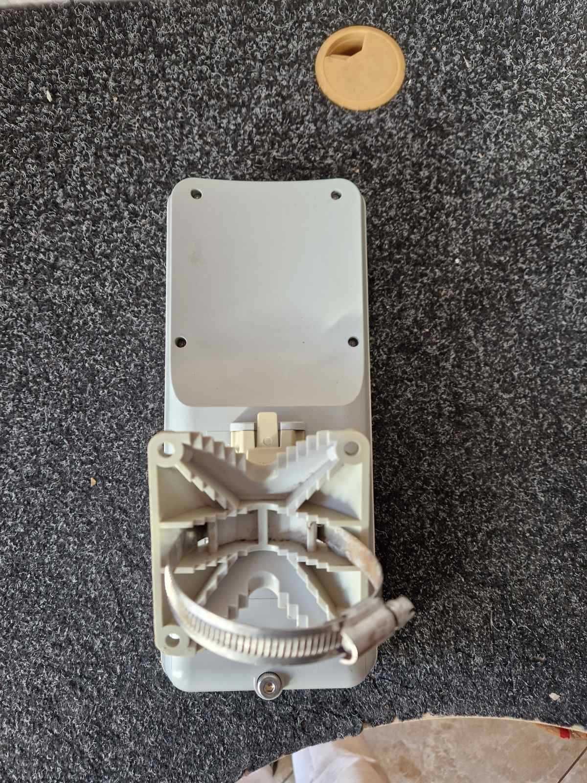 Продам вживану Точку доступу MikroTik mANTBox 15s (RB921GS-5HPacD-15S)