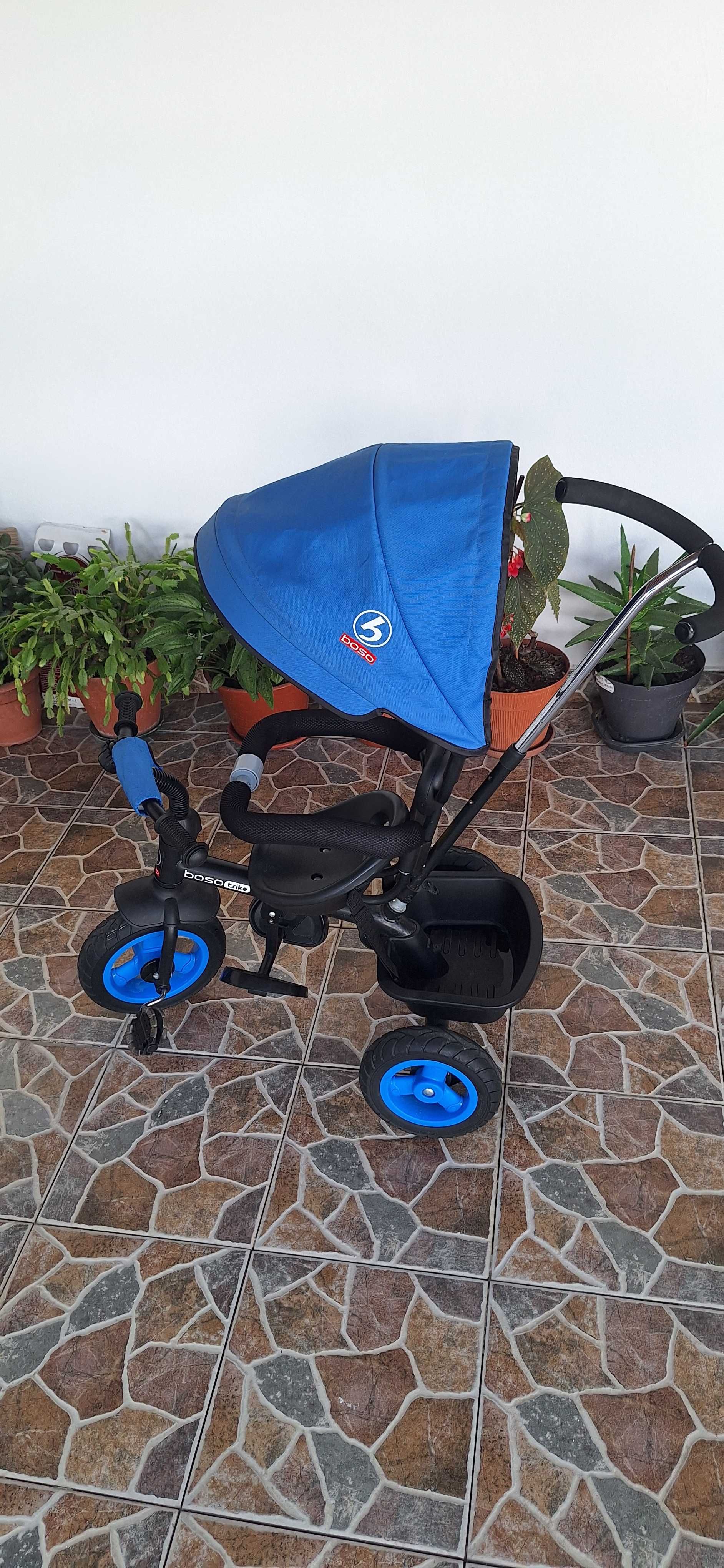Triciclo criança