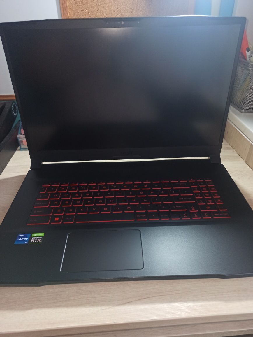 Sprzedam Laptop gamingowy MSI GF 76 Katana 11UD-466XPL 17,3cala