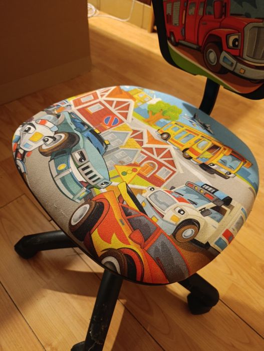 Krzesło fotel obrotowy dziecięcy