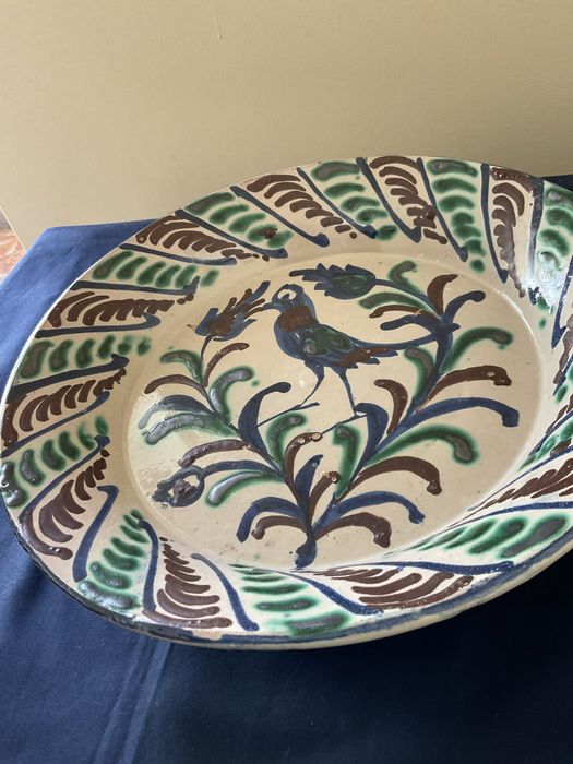 Prato faianca figura ave