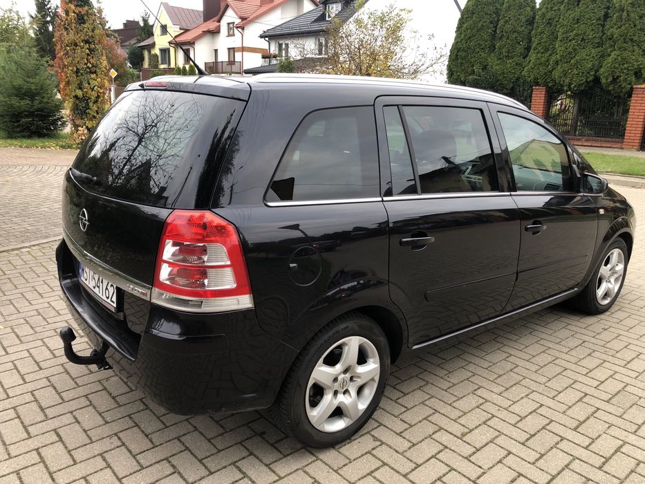 OPEL ZAFIRA LIFT 1,9 150KM Bardzo Ładna // Zarejestrowana