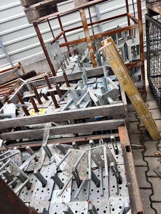 Wyprzedaż Podpory hunnebeck 4 m ost. 200szt   i nosnosc 20kN