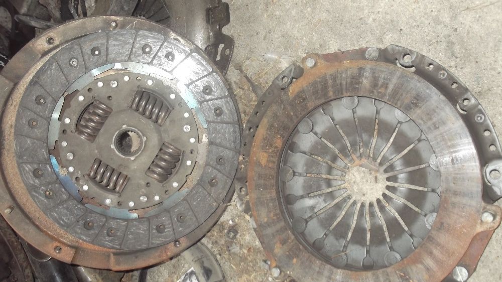 sprzeglo skrzynia silnik alternator 01244`15006 mondeo mk2 mk1 1.8 2.0