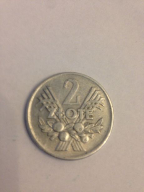 Moneta 2 zł z 1970 roku Jagody