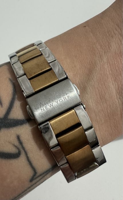 Zegarek firmy Caravelle