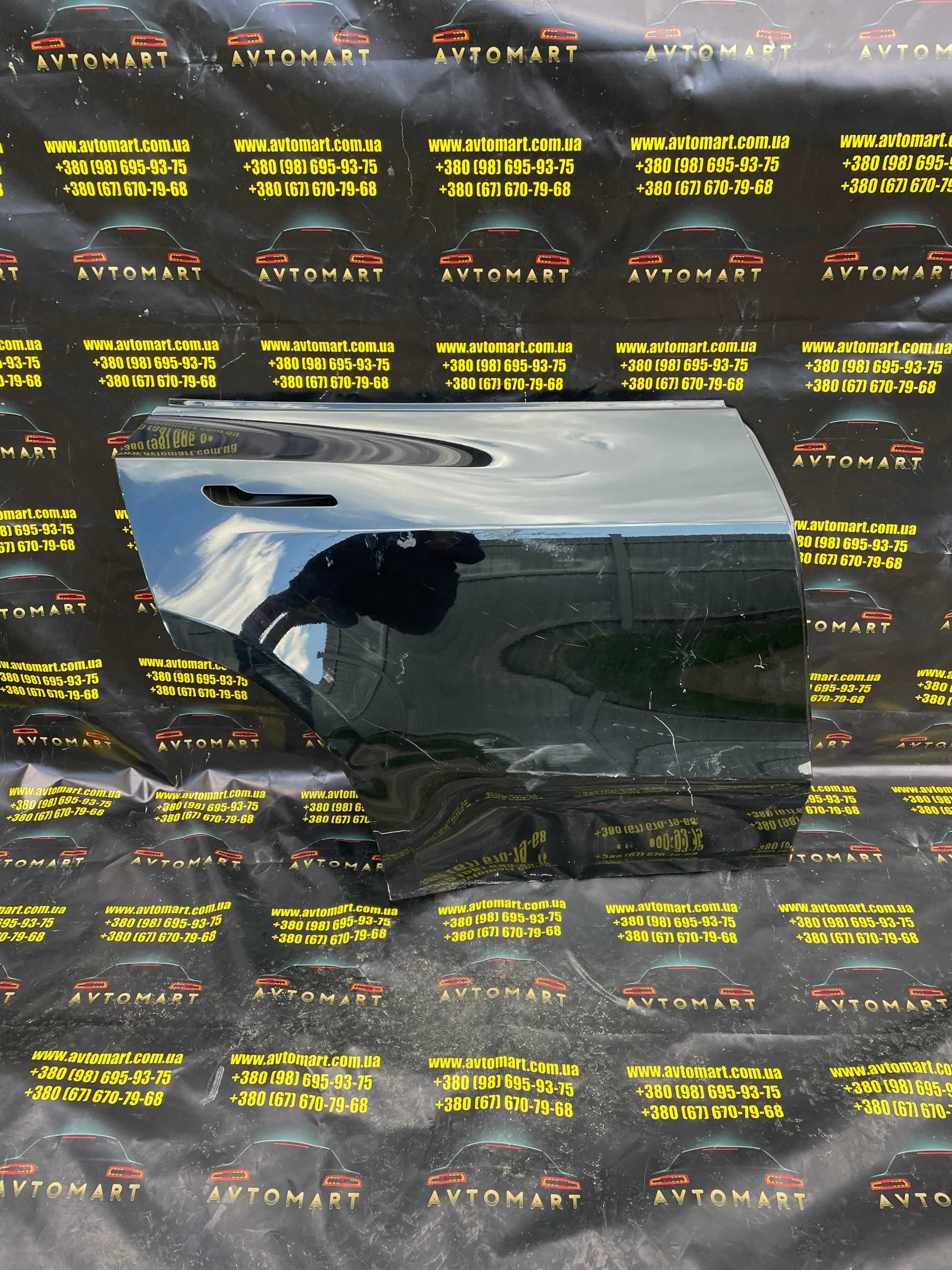 Дверь задняя правая тесла Y двері задні праві Tesla Model Y