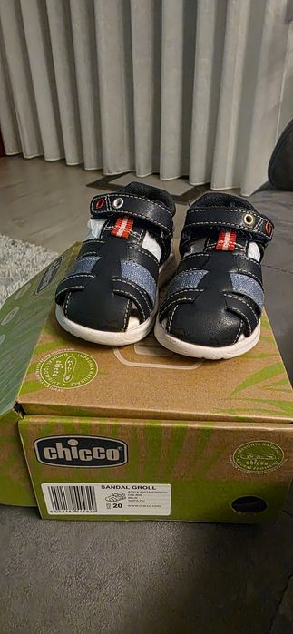 Sandálias chicco n.20