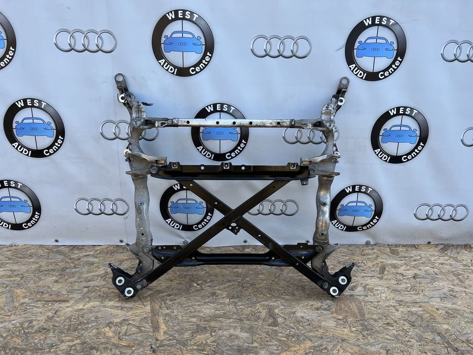 Audi Q5 8R Підрамник передній під Електро рейку Ауді ку5 8р Підрамник