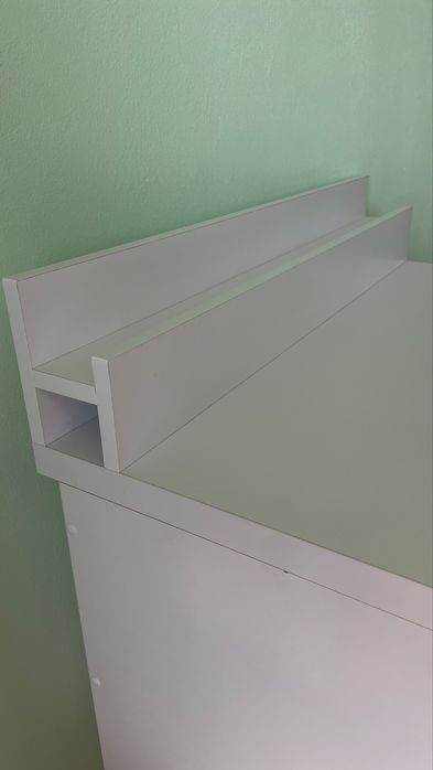 Туалетний столик