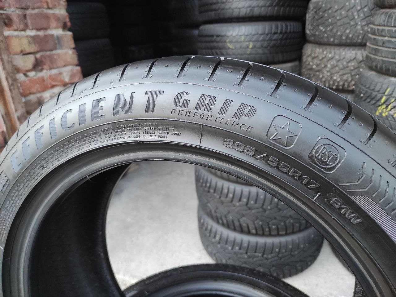GoodYear Efficient Grip Performance 205/55r17 made in Germany 6-6,5мм.