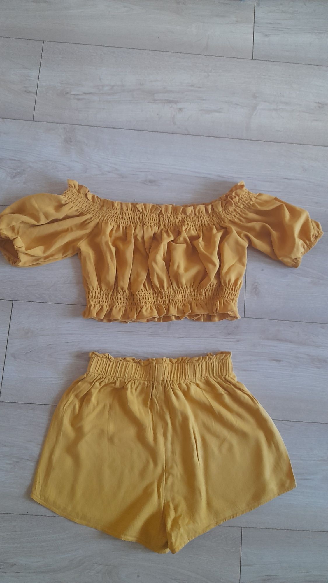 Komplet spodenki bluzka 150 shein