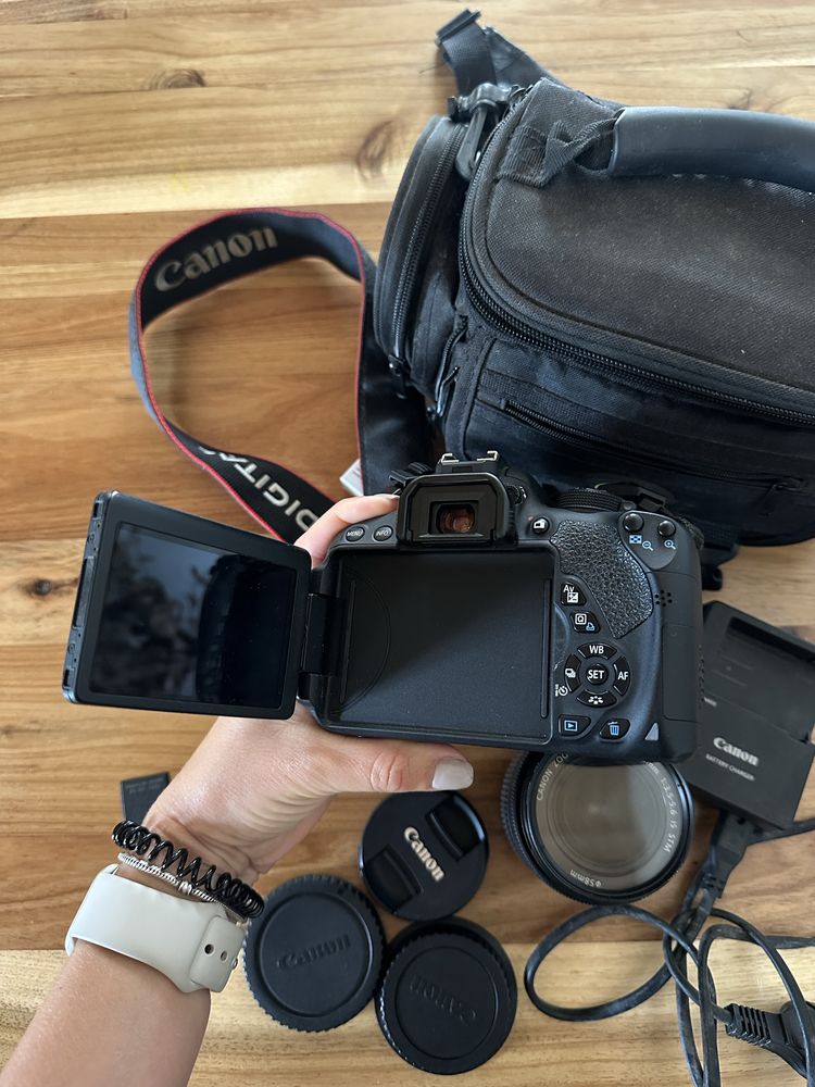 Camera Canon EOS Rebel T5i